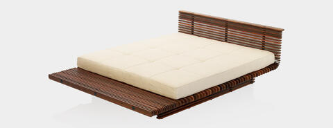 Hawaiian Queen Bed