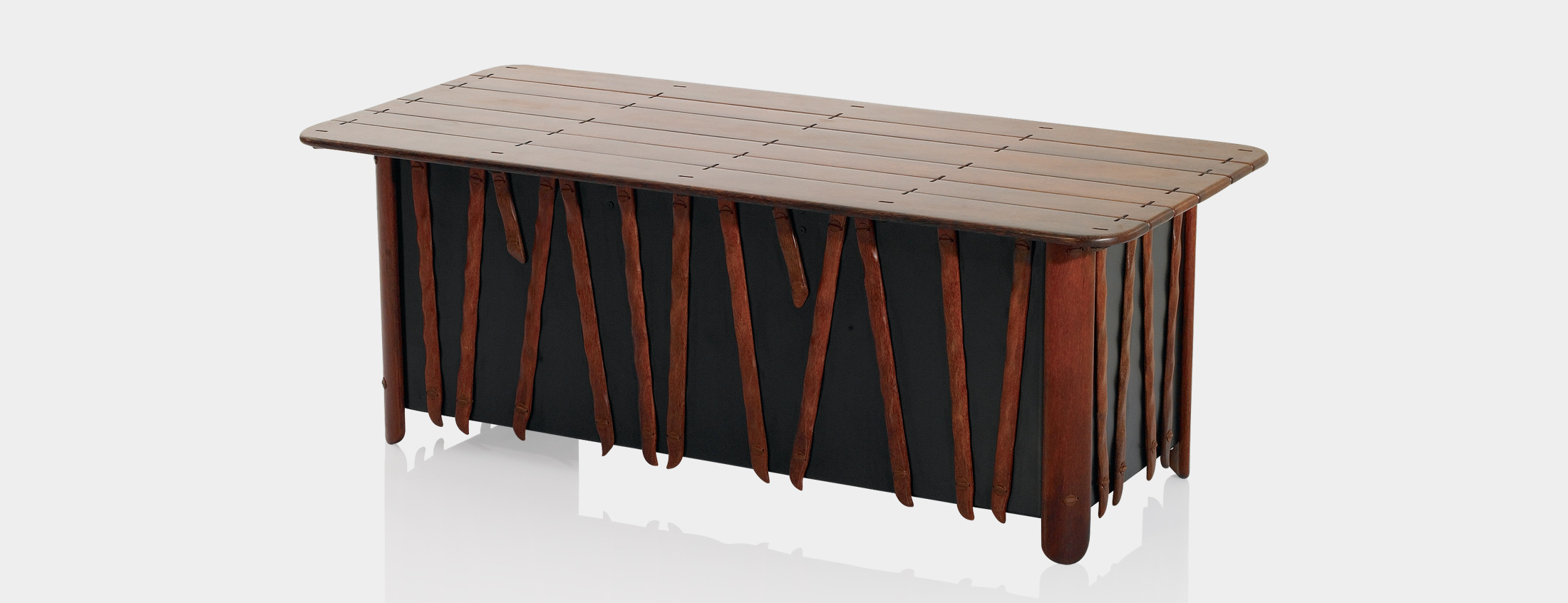 desk_3